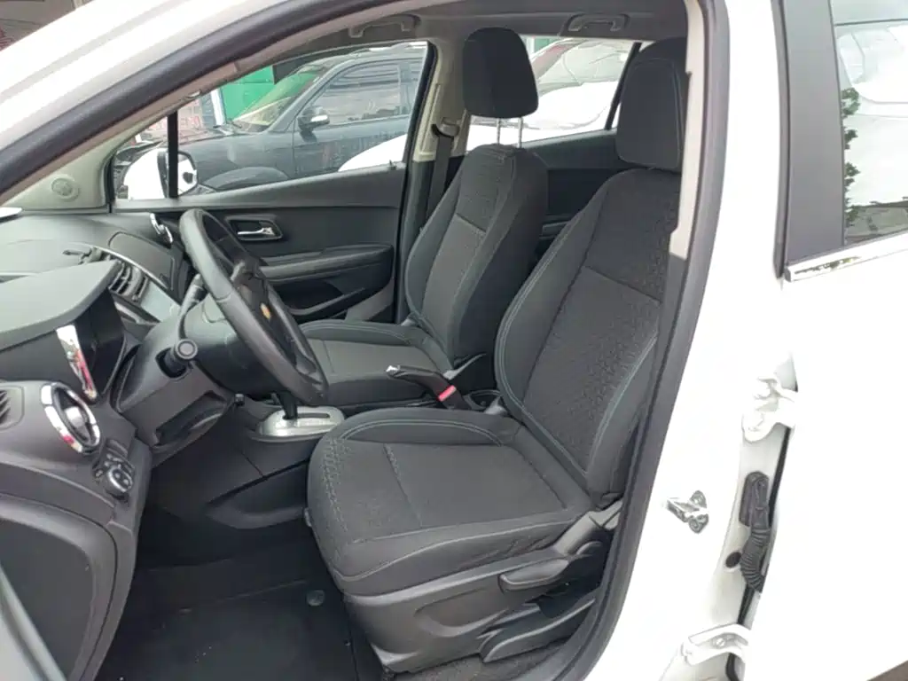 Chevrolet Trax — миниатюра 15