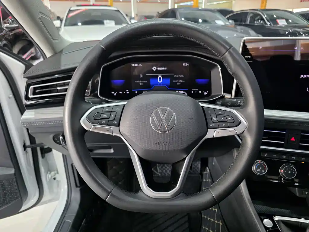 Volkswagen Sagitar — миниатюра 10