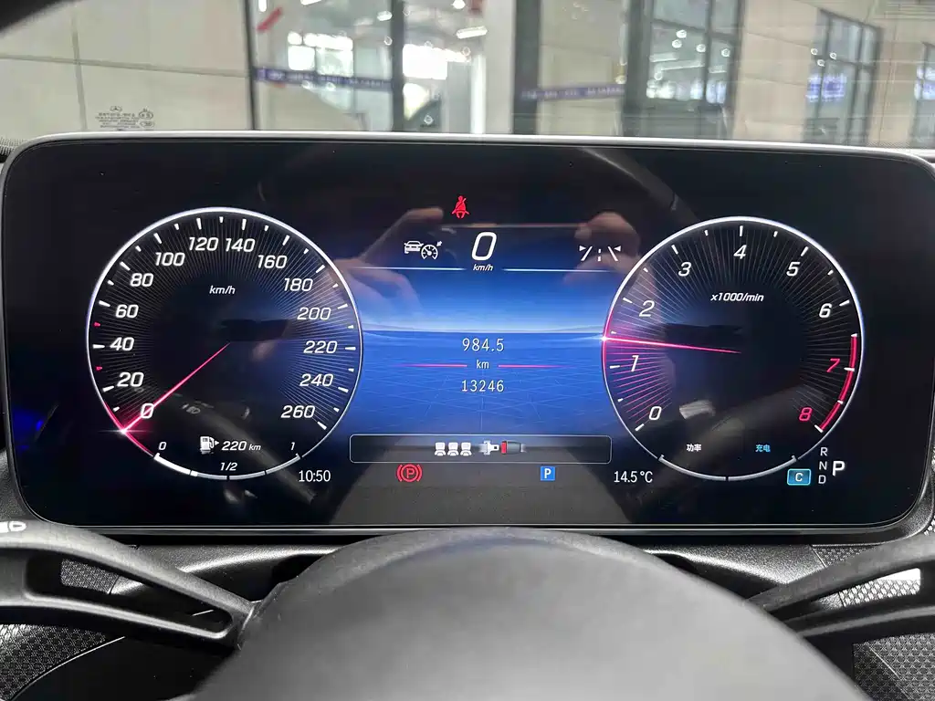 MERCEDES-BENZ C CLASS