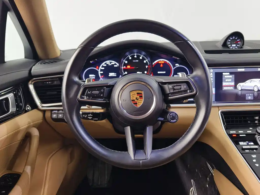 Porsche Panamera — миниатюра 10