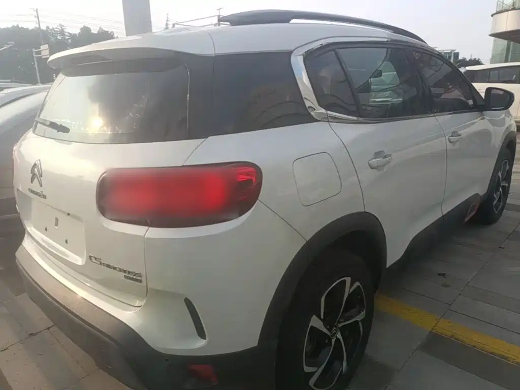 Citroen C5 AIRCROSS — миниатюра 7