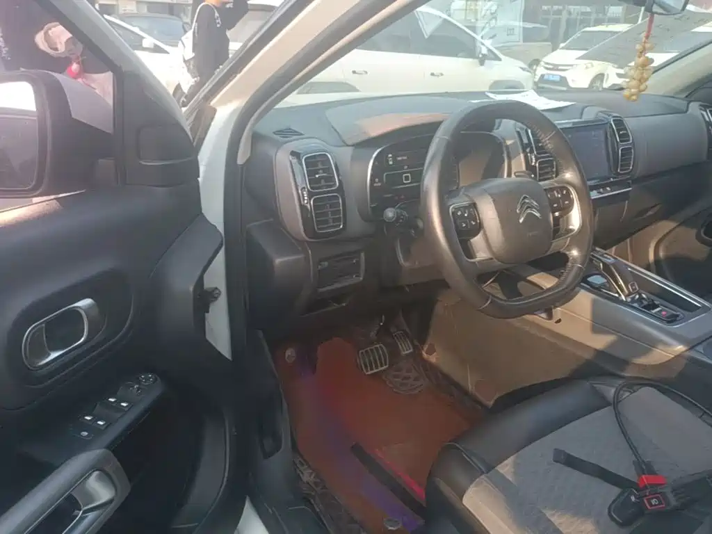 Citroen C5 AIRCROSS — миниатюра 16