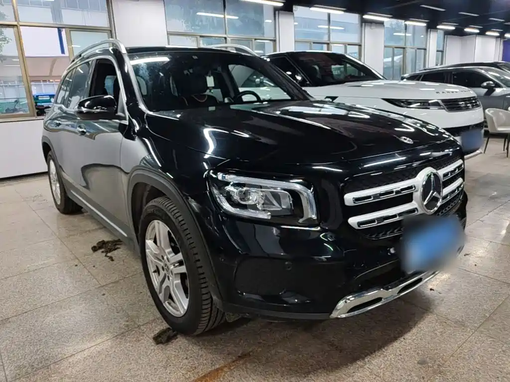 Mercedes-Benz GLB — миниатюра 4