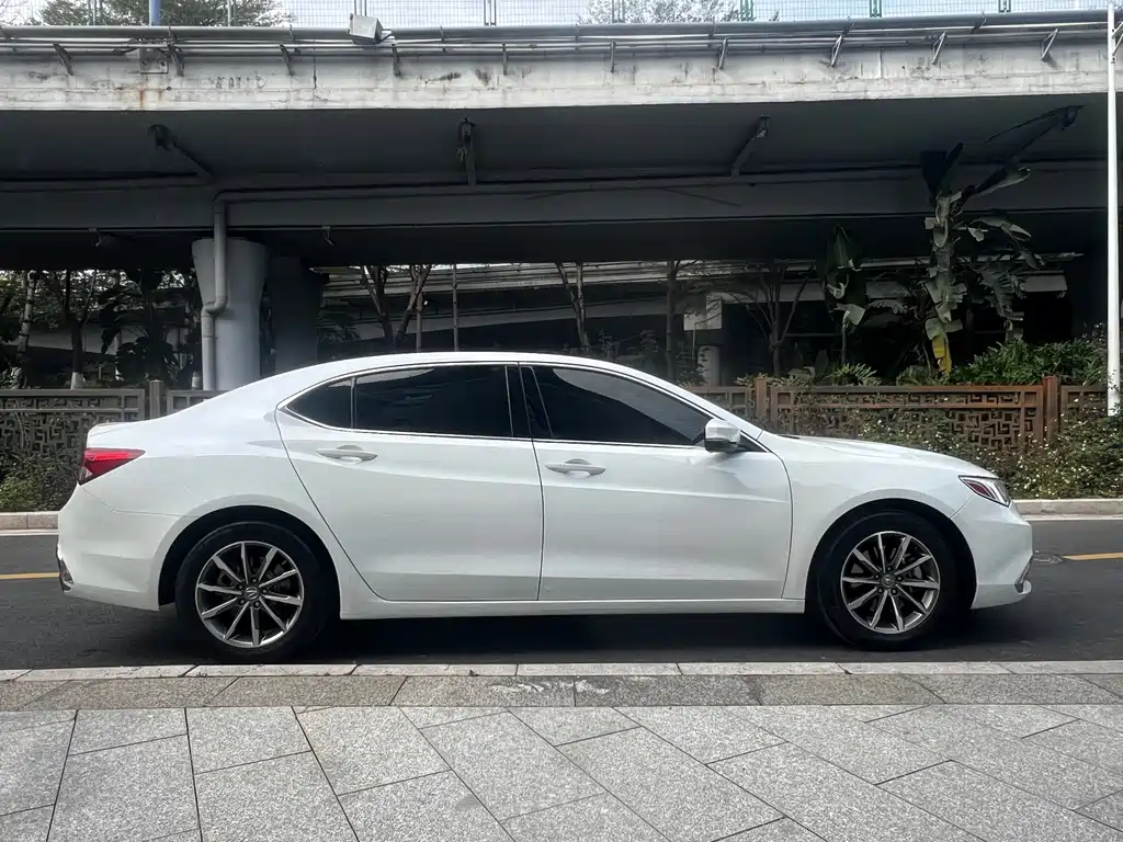 ACURA TLX L