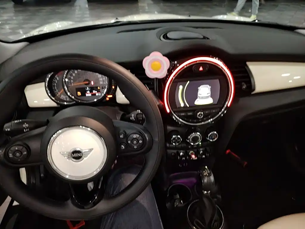 MINI Mini — миниатюра 10