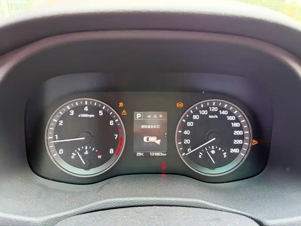 Hyundai Tucson — миниатюра 15