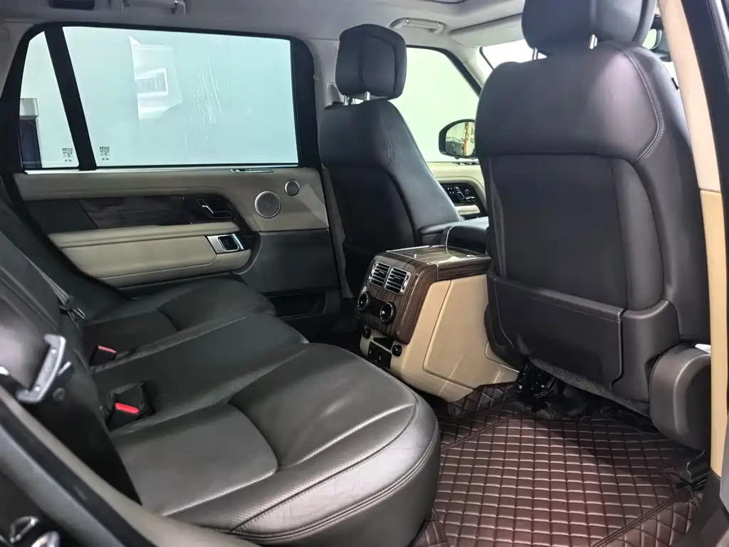 Land Rover Range Rover — миниатюра 12