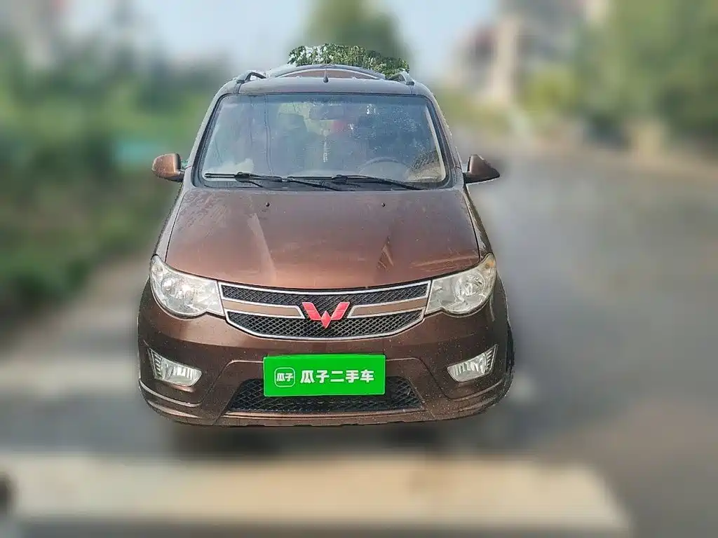 Wuling Hongguang — миниатюра 23
