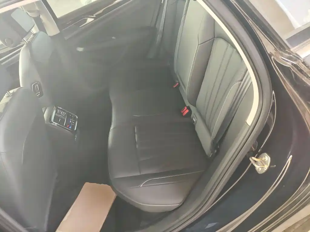 Volkswagen Passat — миниатюра 17