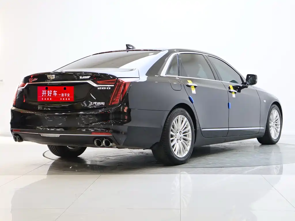 CADILLAC CT6