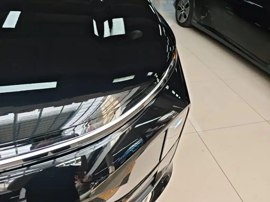 Li Auto Li L6 — миниатюра 24