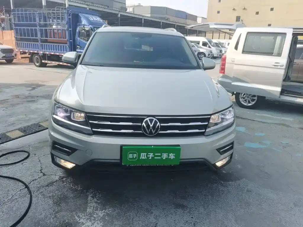 Volkswagen Tiguan L — миниатюра 3