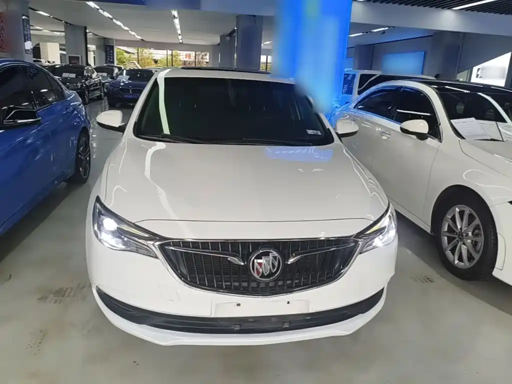 Buick Excelle — миниатюра 3