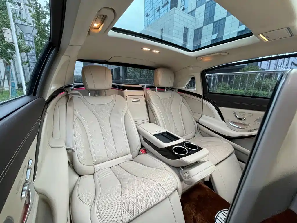 Mercedes-Benz S-Class — миниатюра 23
