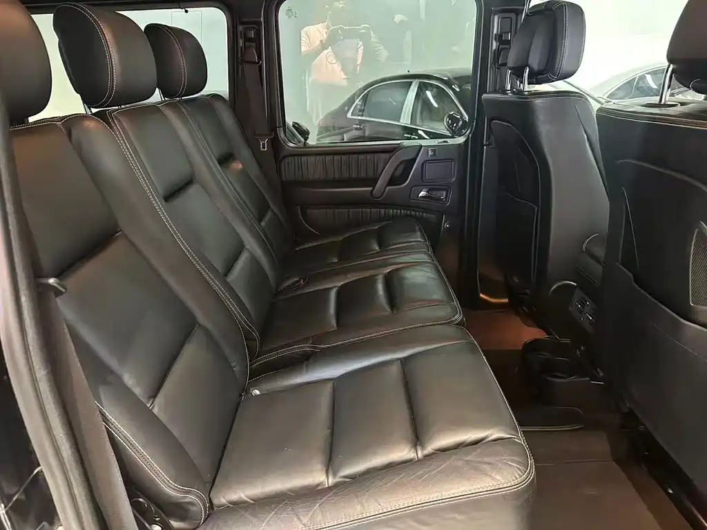 Mercedes-Benz G-Class — миниатюра 12