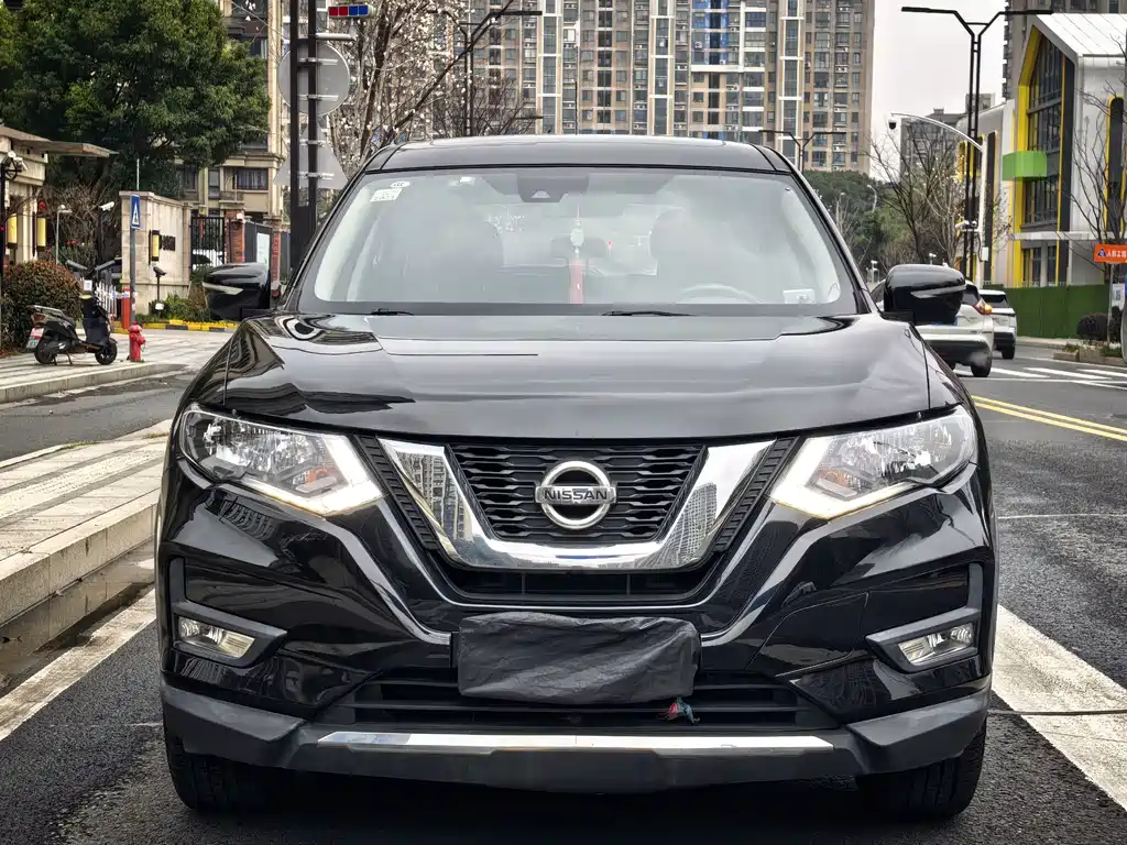 NISSAN QIJUN
