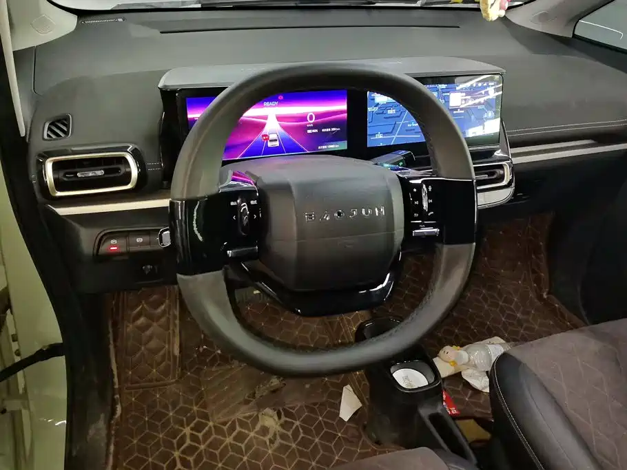 Baojun KiWi EV — миниатюра 12
