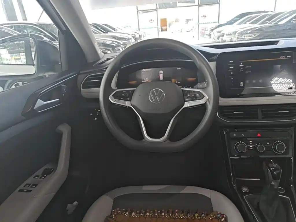 Volkswagen Tharu — миниатюра 11