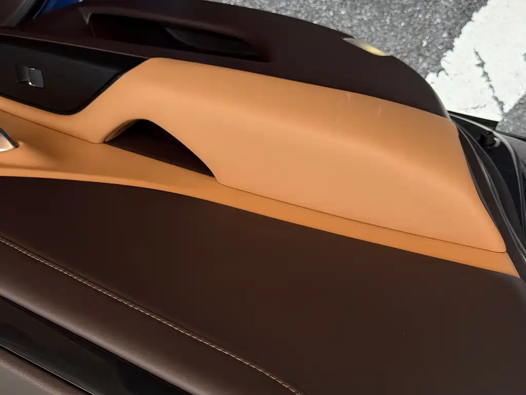 Lexus ES — миниатюра 13