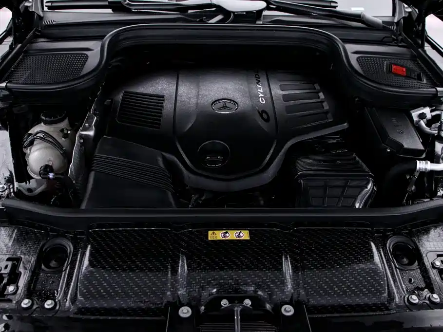 Mercedes-Benz GLS — миниатюра 22