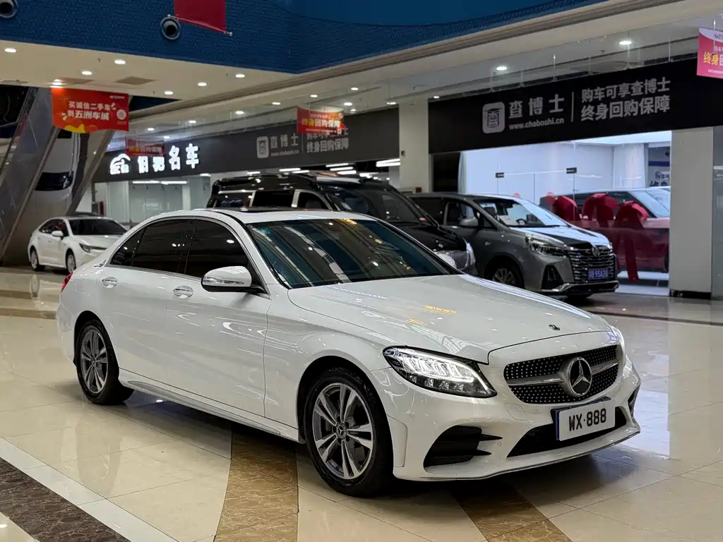 Mercedes-Benz C-Class — миниатюра 3