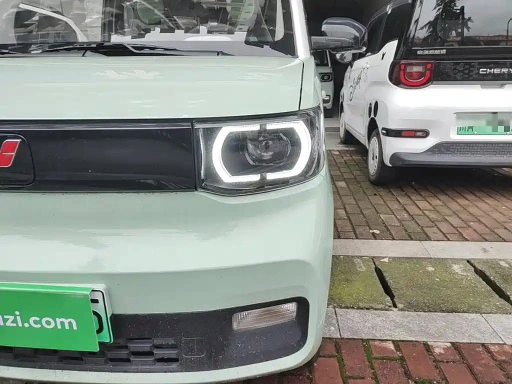 Wuling MINIEV — миниатюра 24