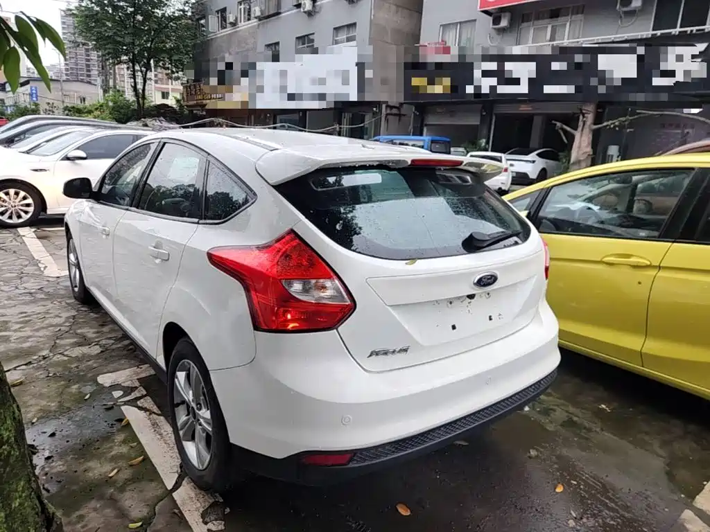 Ford Focus — миниатюра 5
