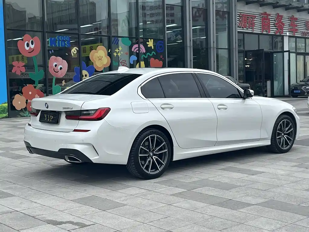 BMW 3 Series — миниатюра 5