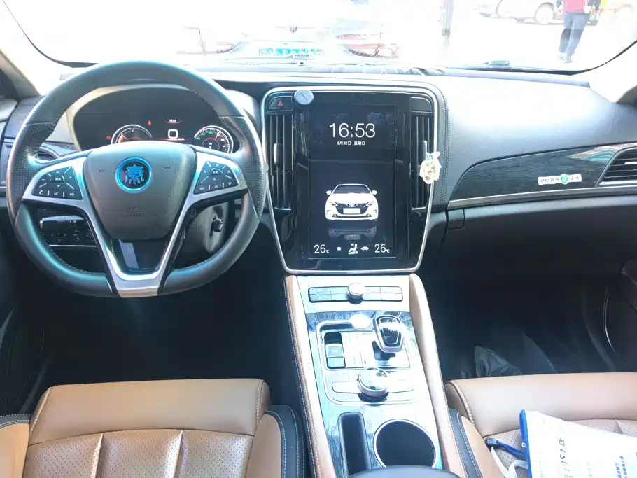 BYD Qin NEV — миниатюра 12