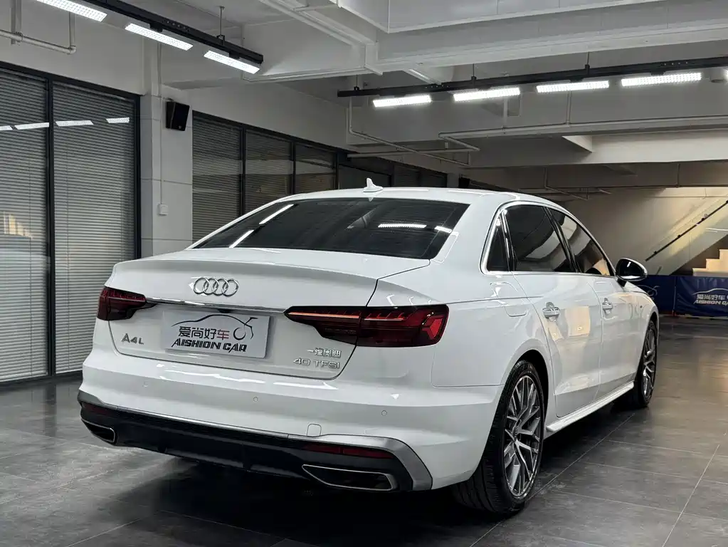 Audi A4L — миниатюра 7