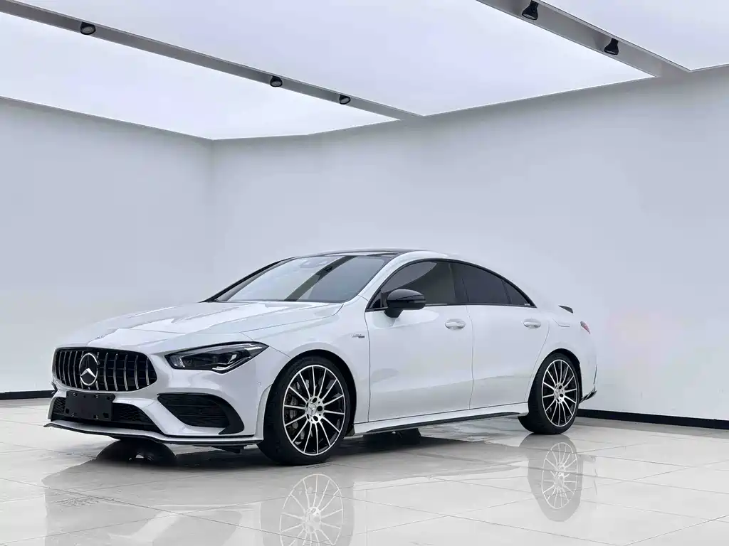 Mercedes-Benz CLA AMG