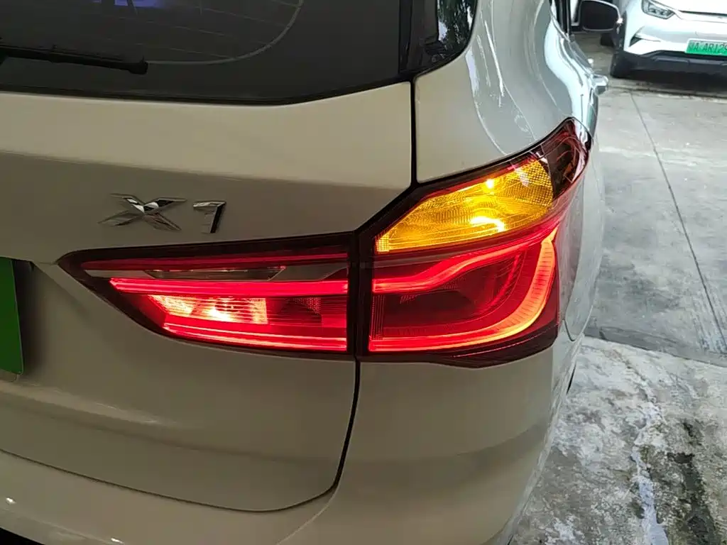 BMW X1 — миниатюра 8