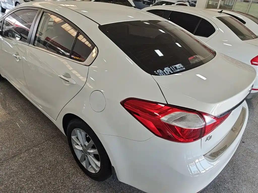 Kia K3 — миниатюра 5