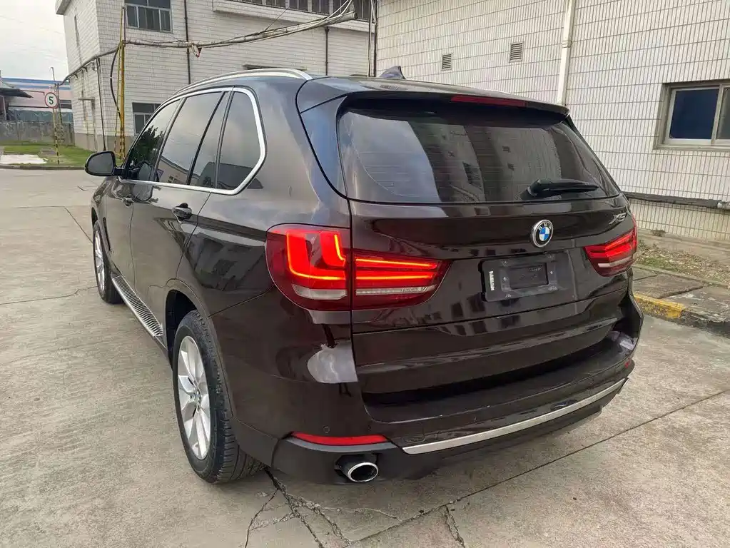 BMW X5 (Import) — миниатюра 8