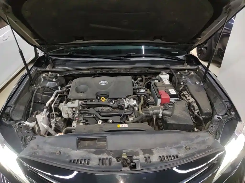 Toyota Camry — миниатюра 20