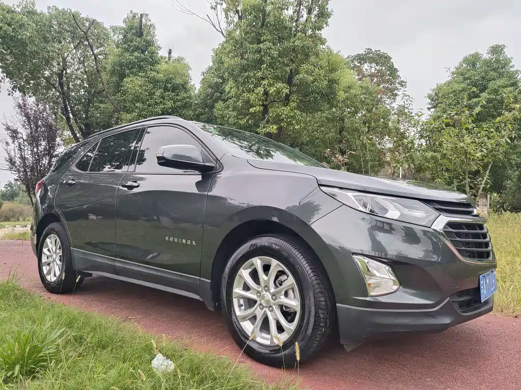 Chevrolet Equinox — миниатюра 3