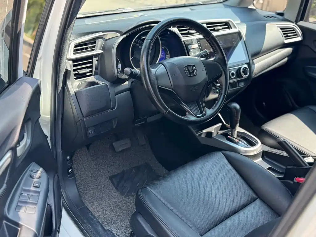 Honda Fit — миниатюра 3
