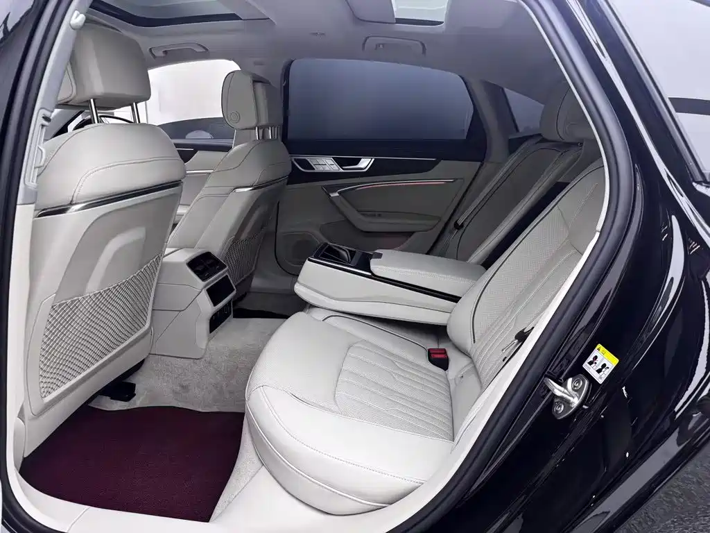 Audi A6L — миниатюра 13