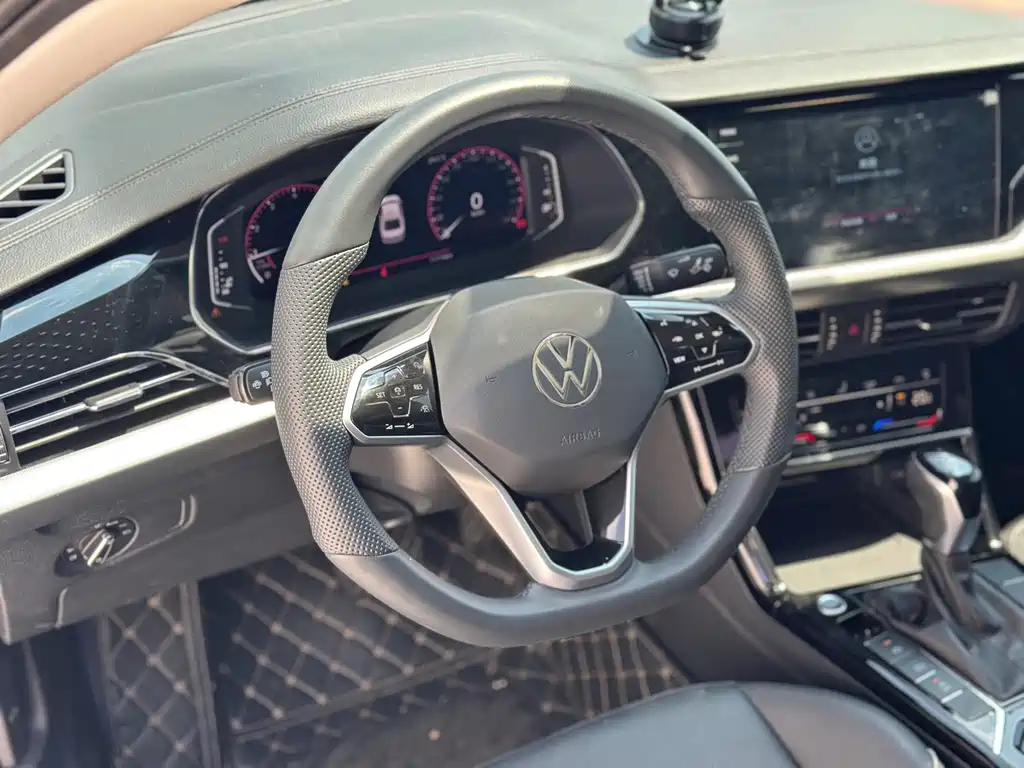 Volkswagen Passat — миниатюра 6