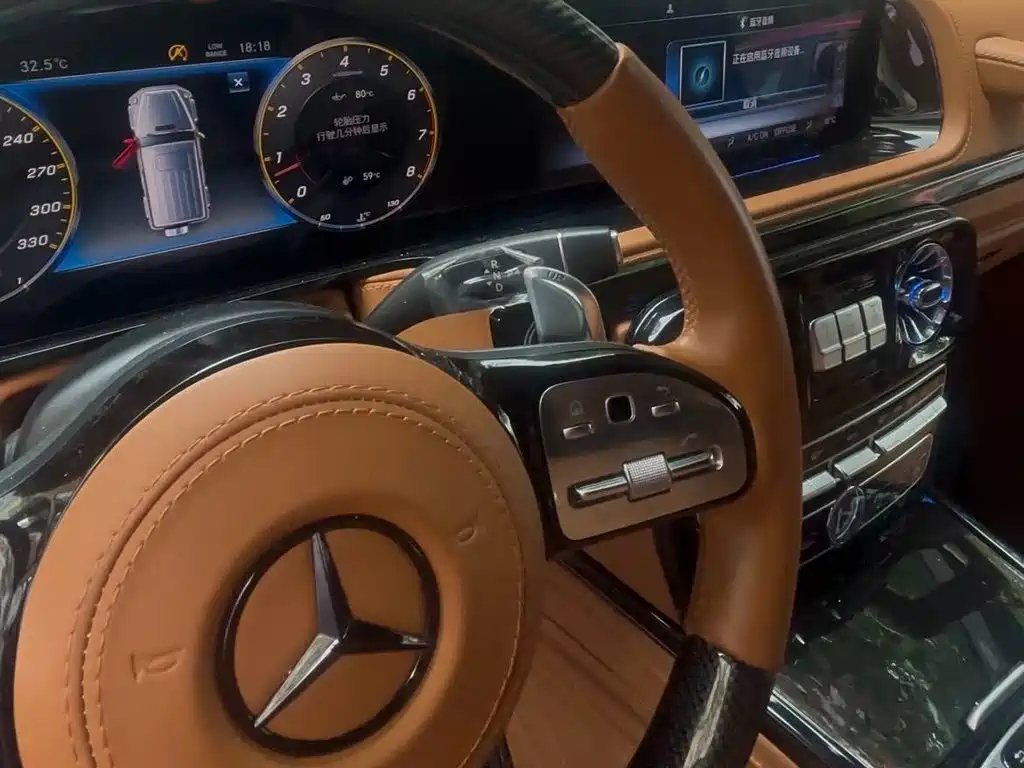 Mercedes-Benz G-Class — миниатюра 8