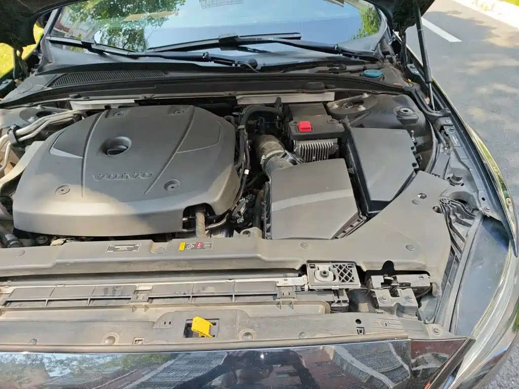 Volvo S60 — миниатюра 22