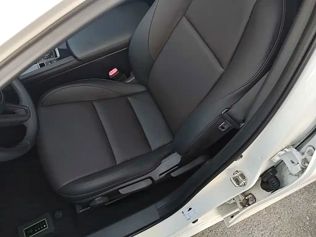 Mazda 3 Axela — миниатюра 15