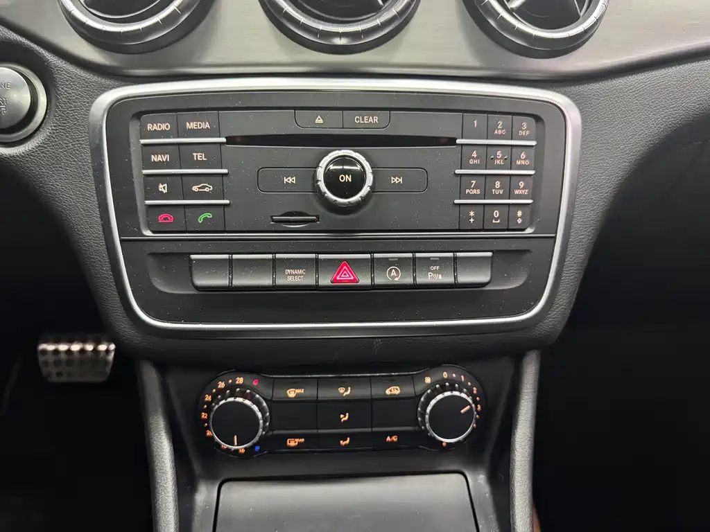 Mercedes-Benz CLA (Import) — миниатюра 13