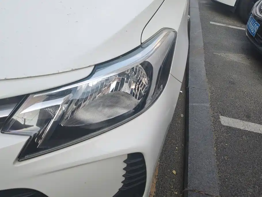 Toyota Vios — миниатюра 5