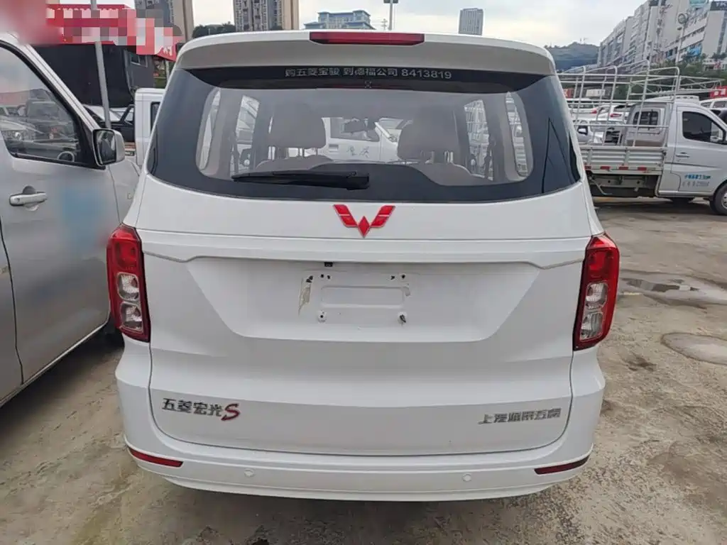 Wuling Hongguang — миниатюра 6
