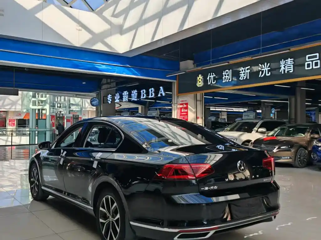 Volkswagen Magotan 2020 330TSI DSG Lead