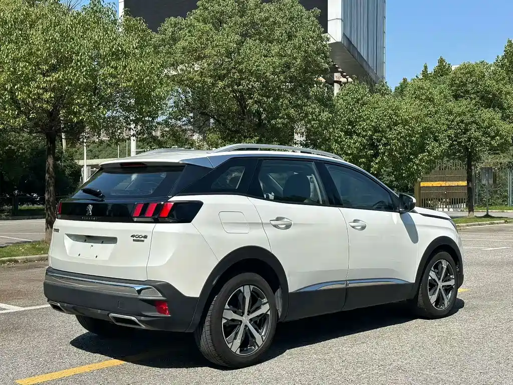 Peugeot 4008 — миниатюра 9