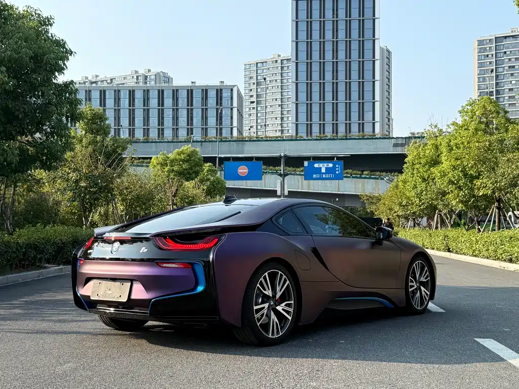 BMW i8 — миниатюра 5