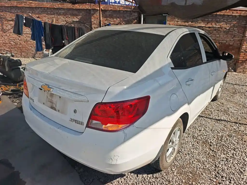 Chevrolet Sail — миниатюра 7