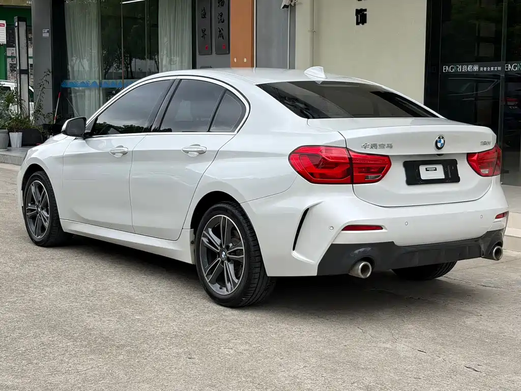 BMW 1 Series — миниатюра 4